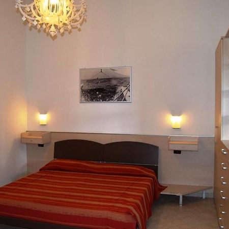 Oasi Del Mare Aparthotel Tirrenia Exterior photo